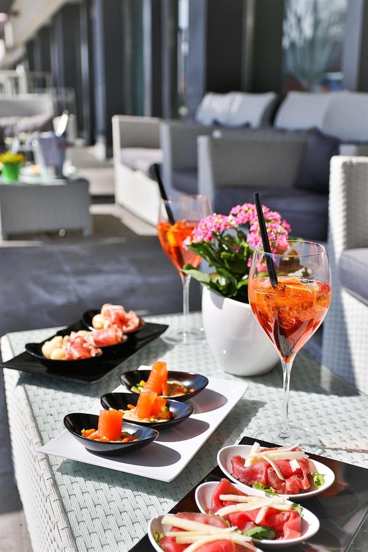 One Hotel & Restaurant Dalmine Exteriér fotografie